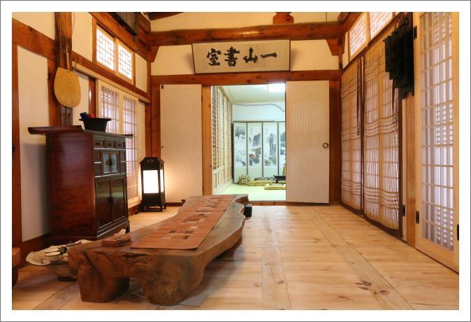 Gwiae Traditional House Yeongcheon Esterno foto